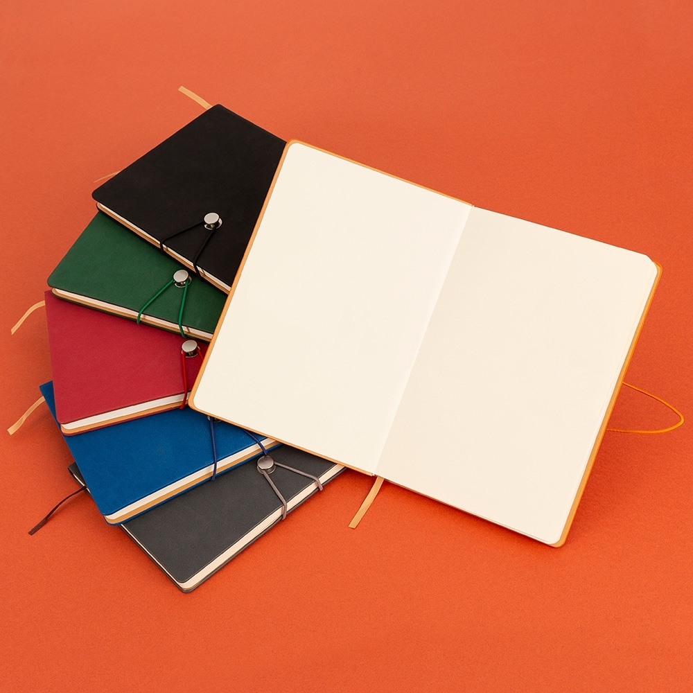 Caderno No Atacado Personalizado: O Brinde Tradicional que Conecta sua Marca a Grandes Ideias